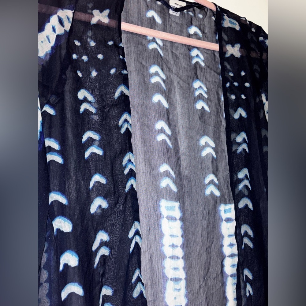 Blue Patterned Kimono - Picture 3 of 3